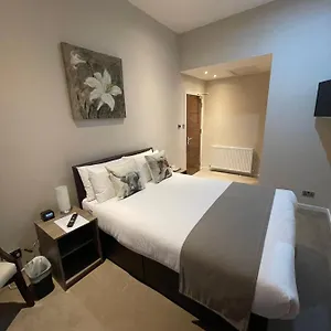 Jewel Aberdeen